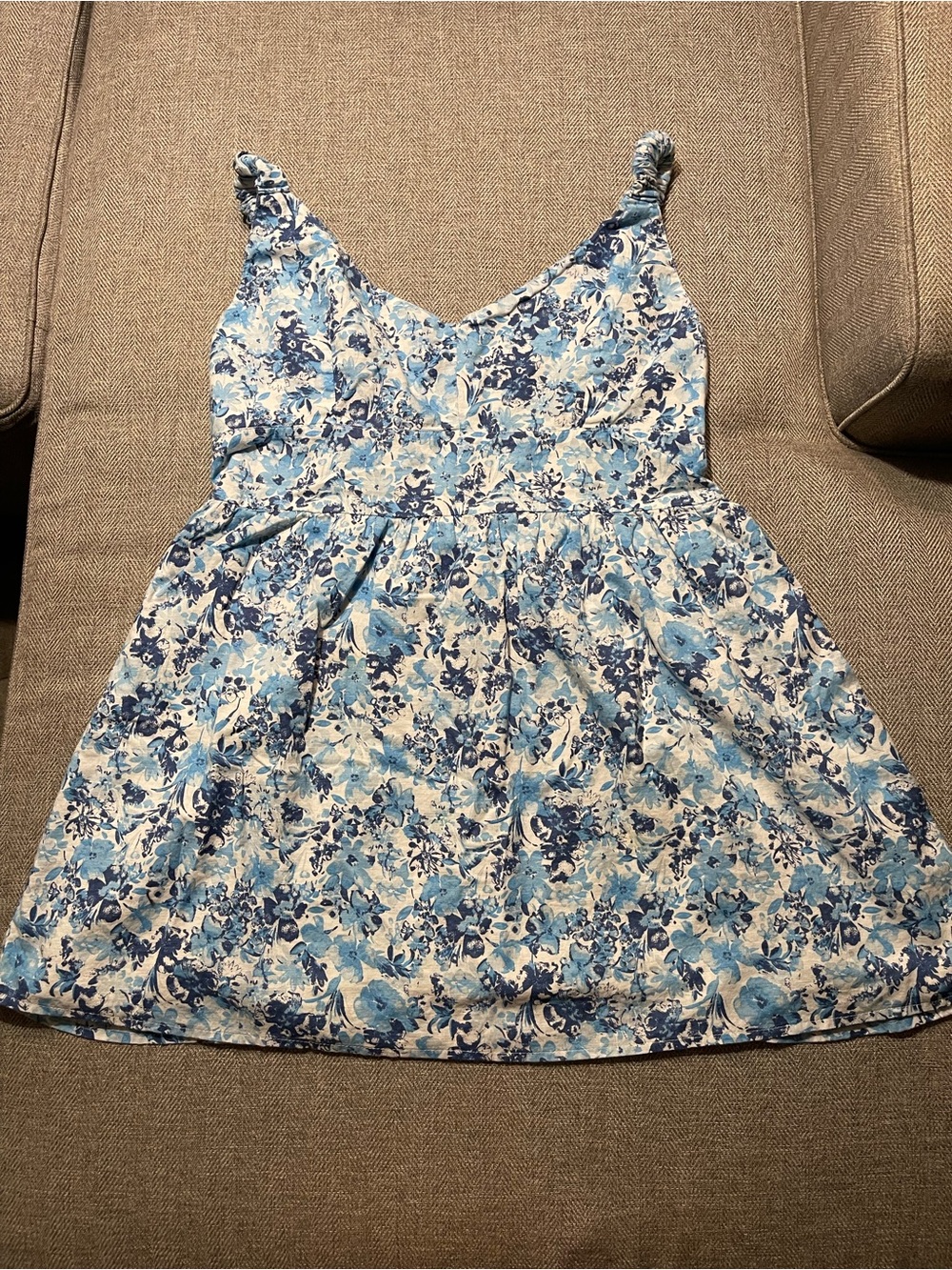 Abercrombie & Fitch XL Blue Floral Smocked Fit & Flare Mini Sundress
